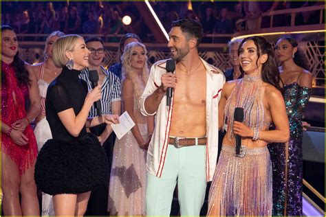 joey graziadei shirtless|Joey Graziadei Shirtless on Dancing with the Stars Was ‘Play to。